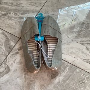 Mad Love Lydia Canvas Loafers Gray